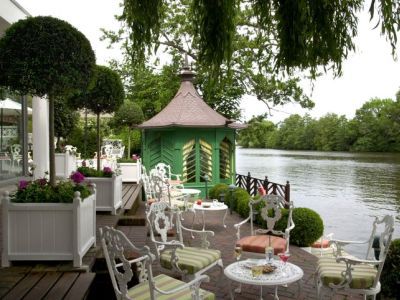 Waterside Inn Брей Екстер'єр фото